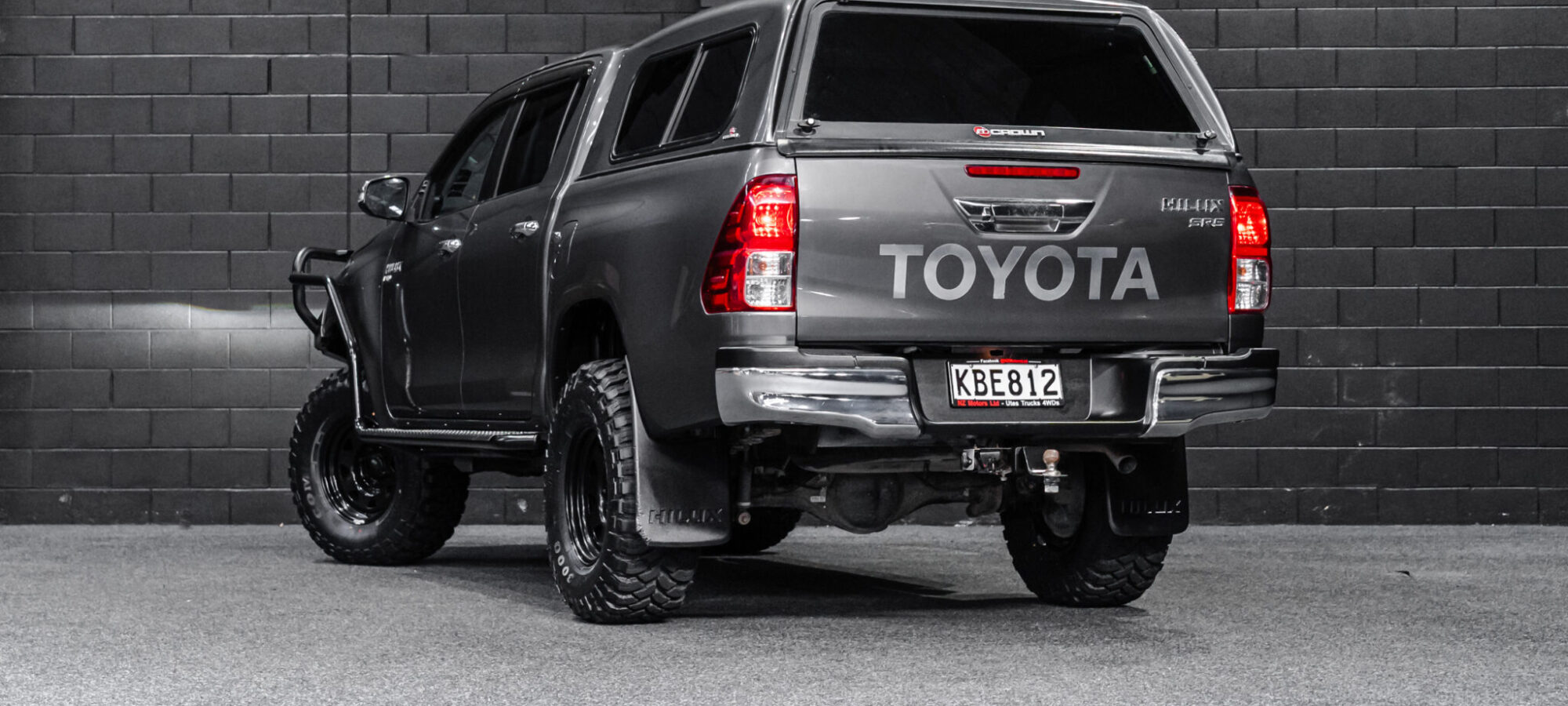 Vehicle Gallery Image