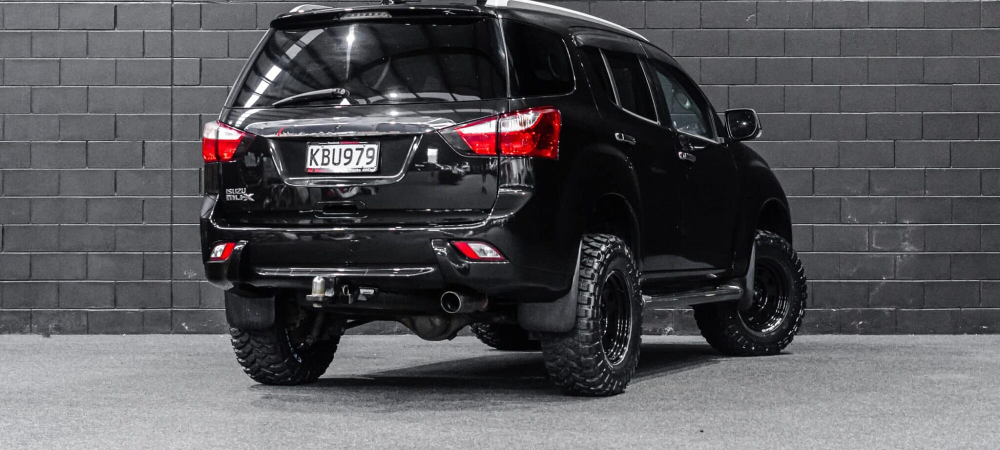 Vehicle Gallery Image