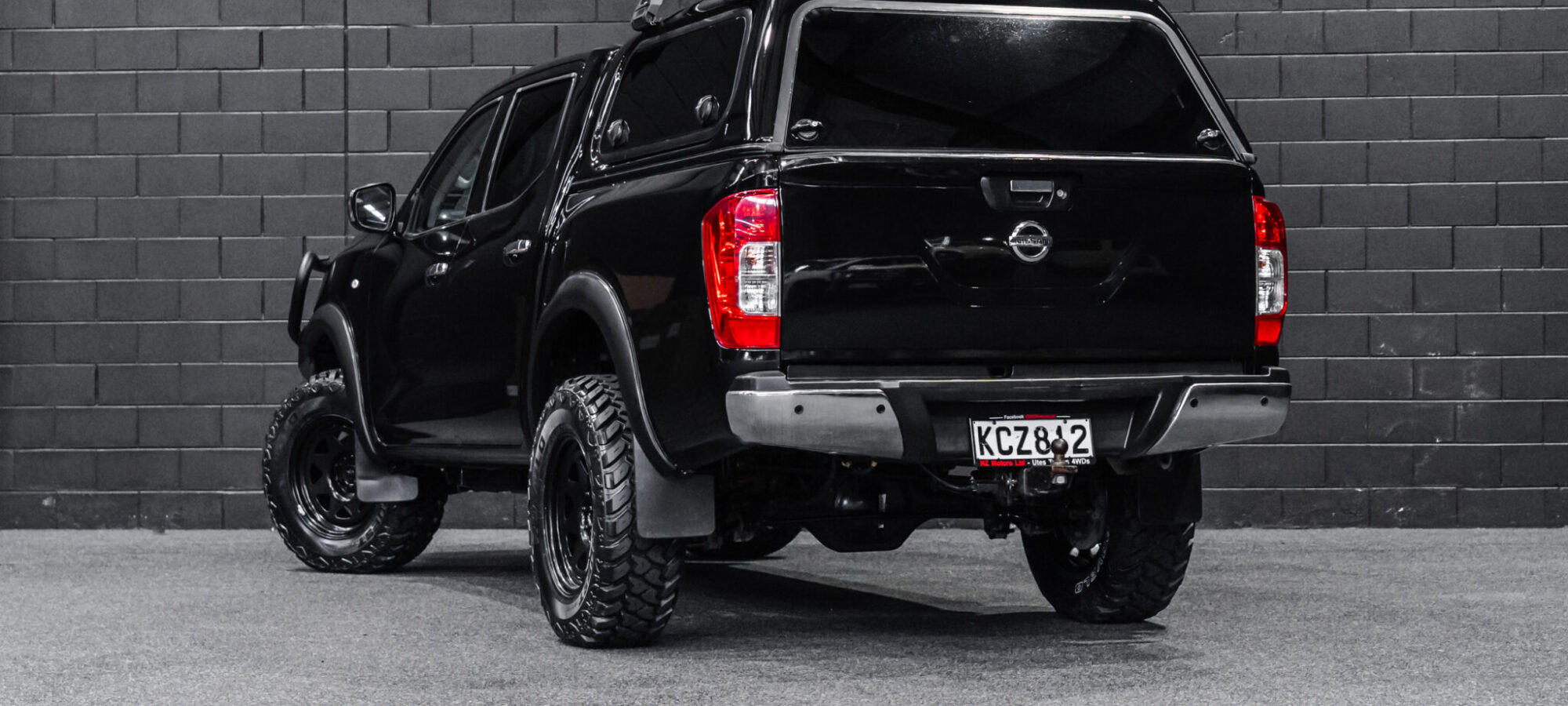 Vehicle Gallery Image