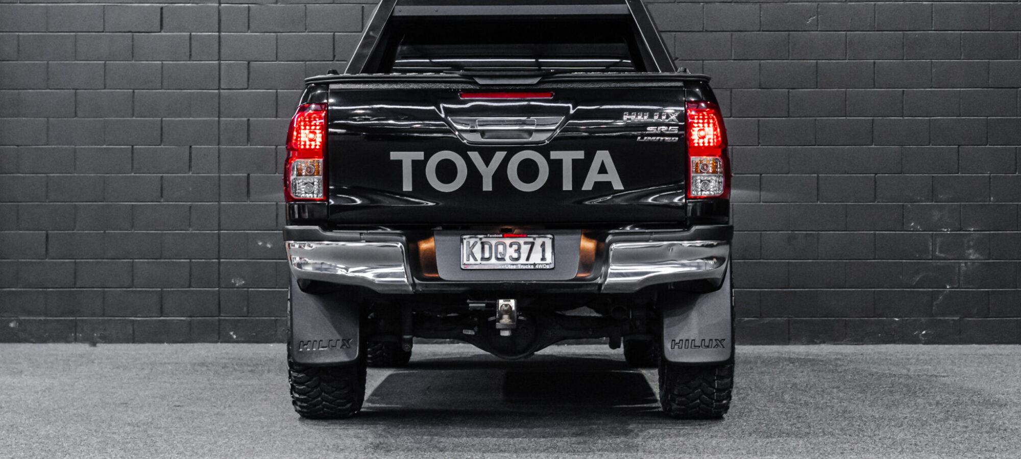 Vehicle Gallery Image