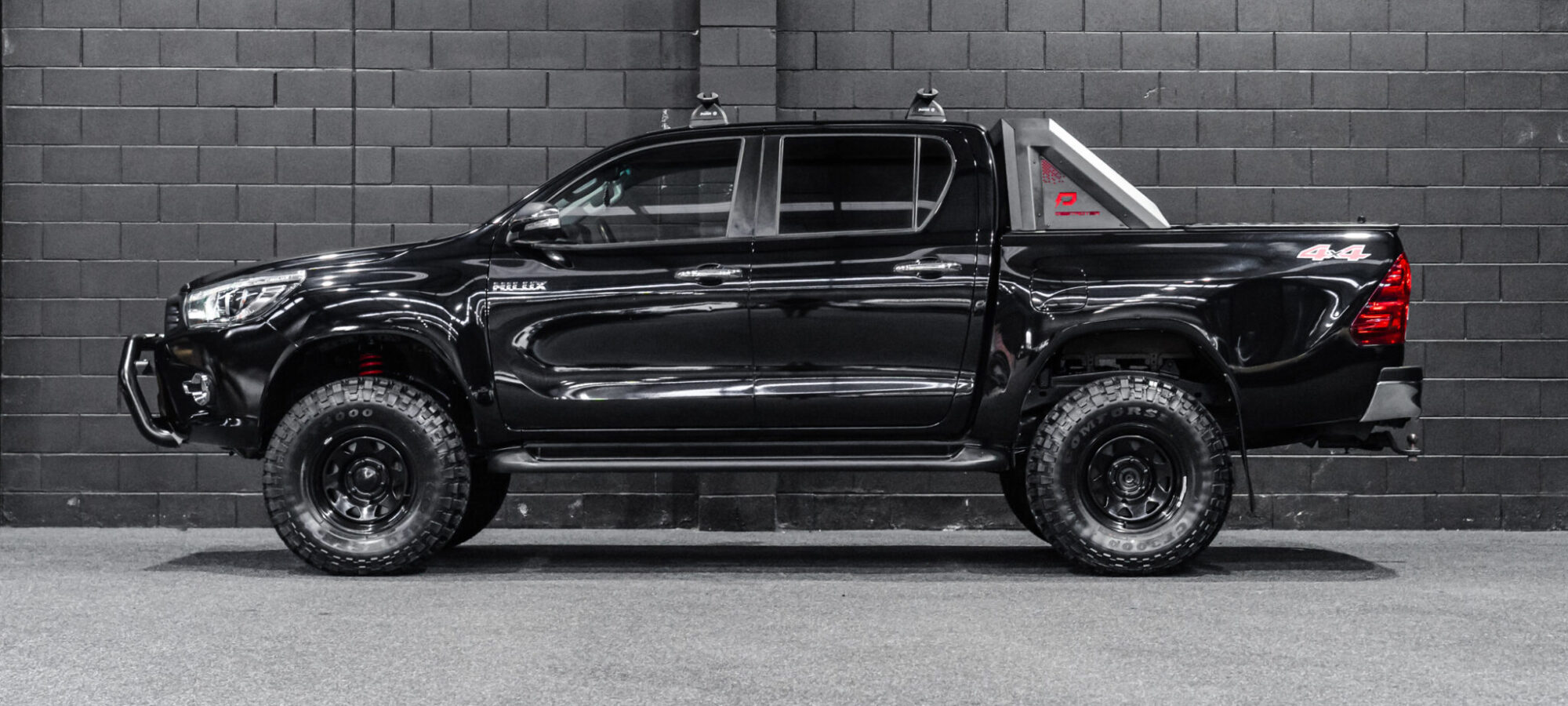 Vehicle Gallery Image