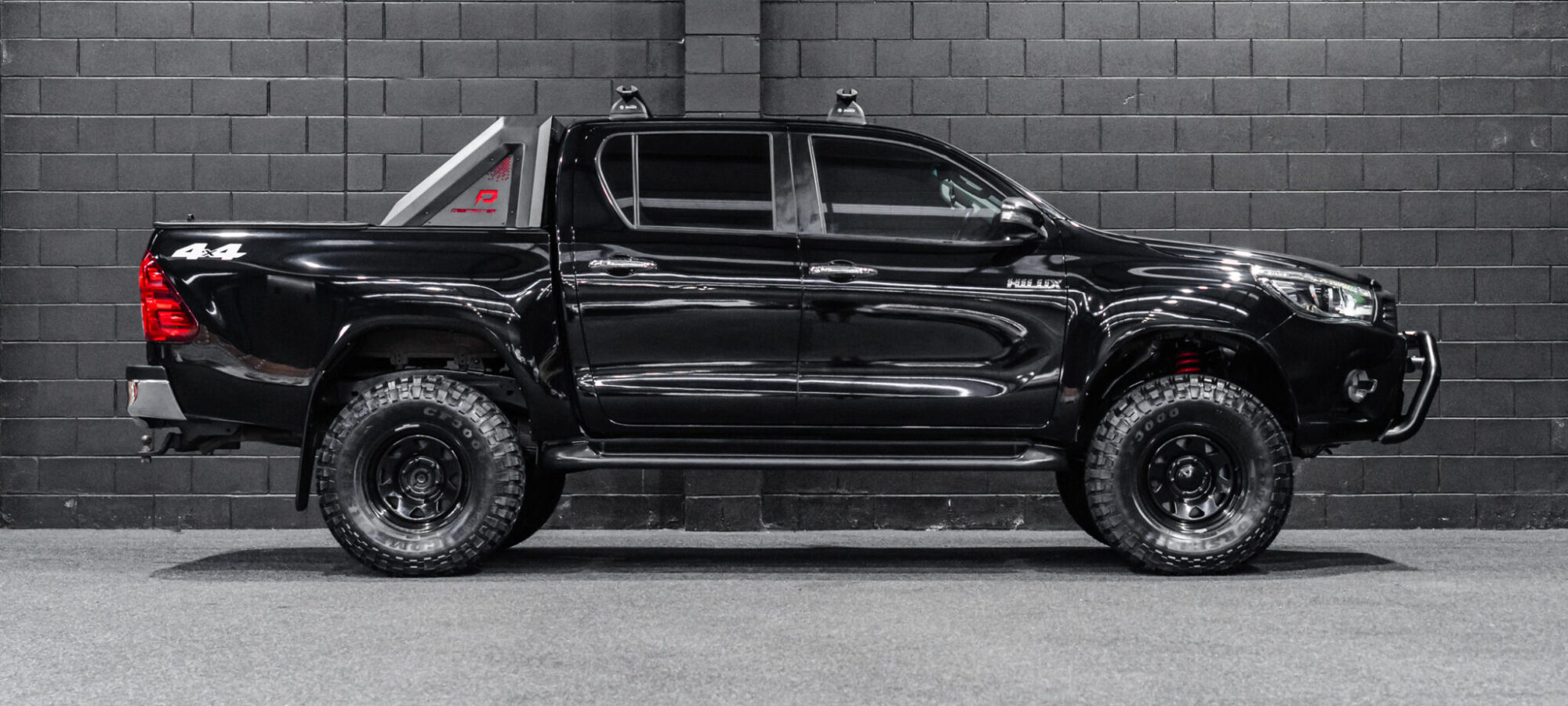 Vehicle Gallery Image