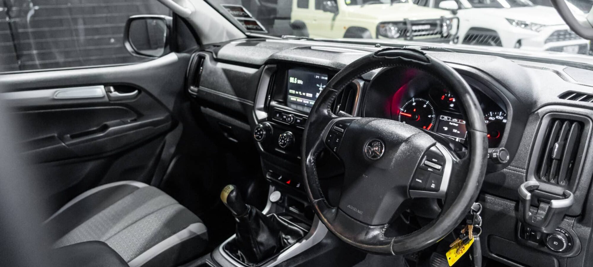 Vehicle Gallery Image