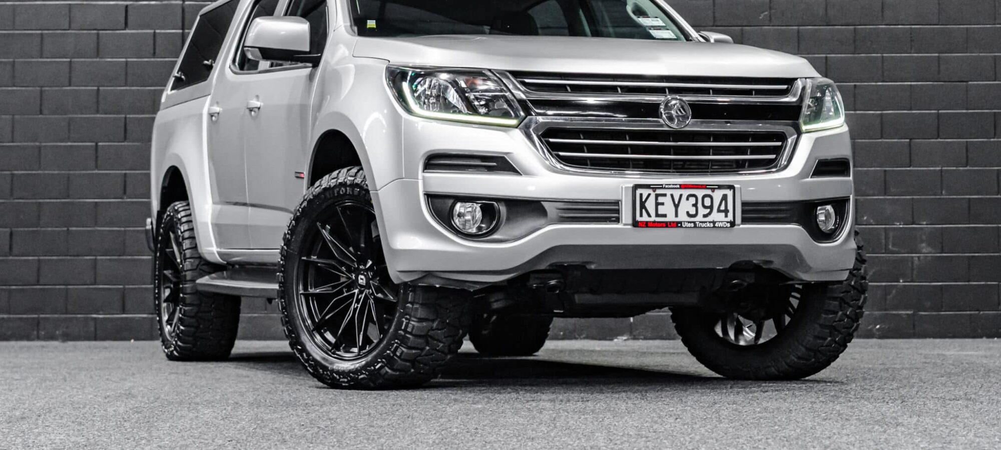 Vehicle Gallery Image