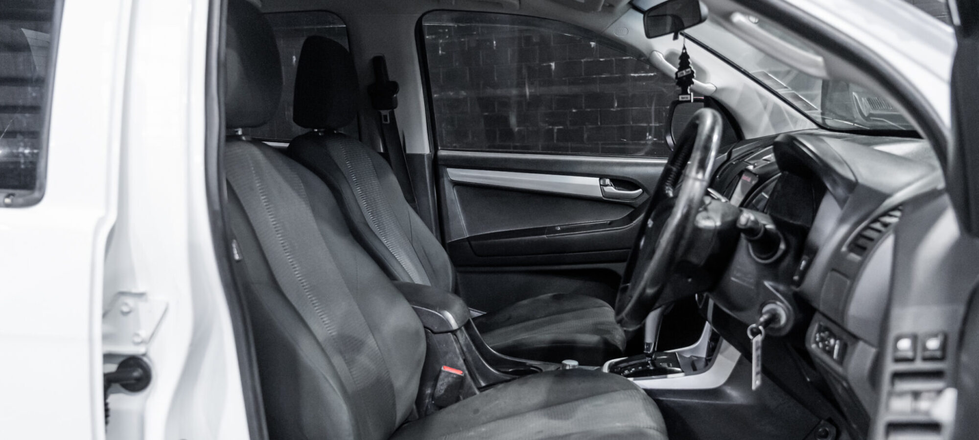 Vehicle Gallery Image