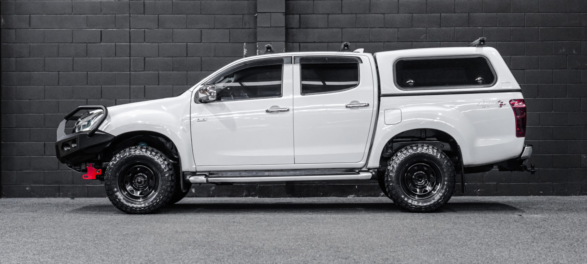 Vehicle Gallery Image