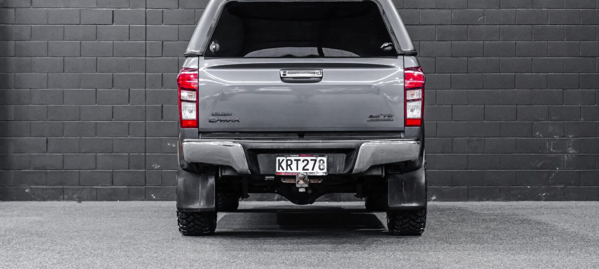 Vehicle Gallery Image