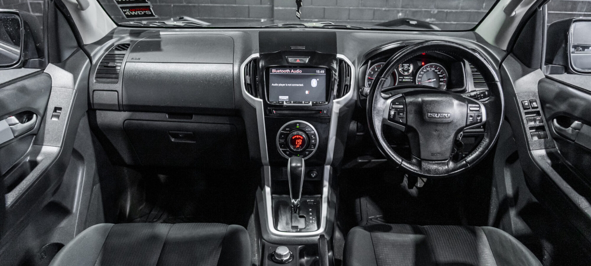 Vehicle Gallery Image