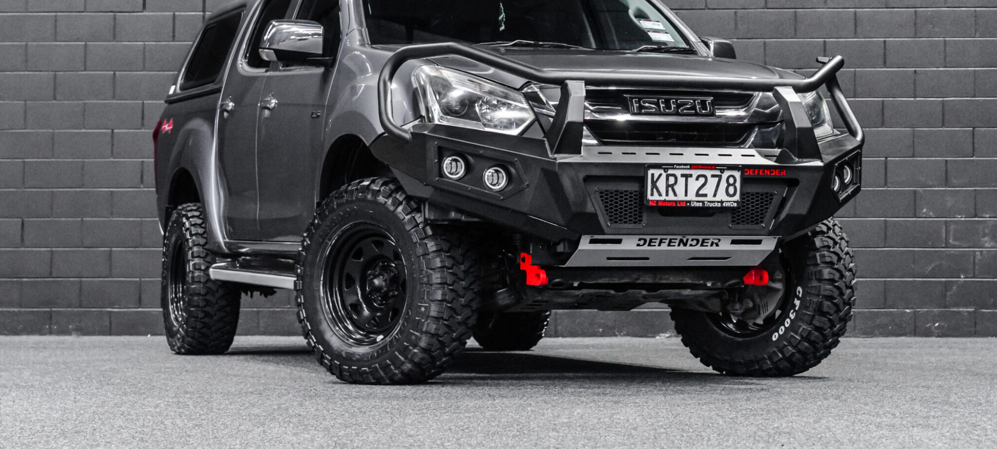 Vehicle Gallery Image