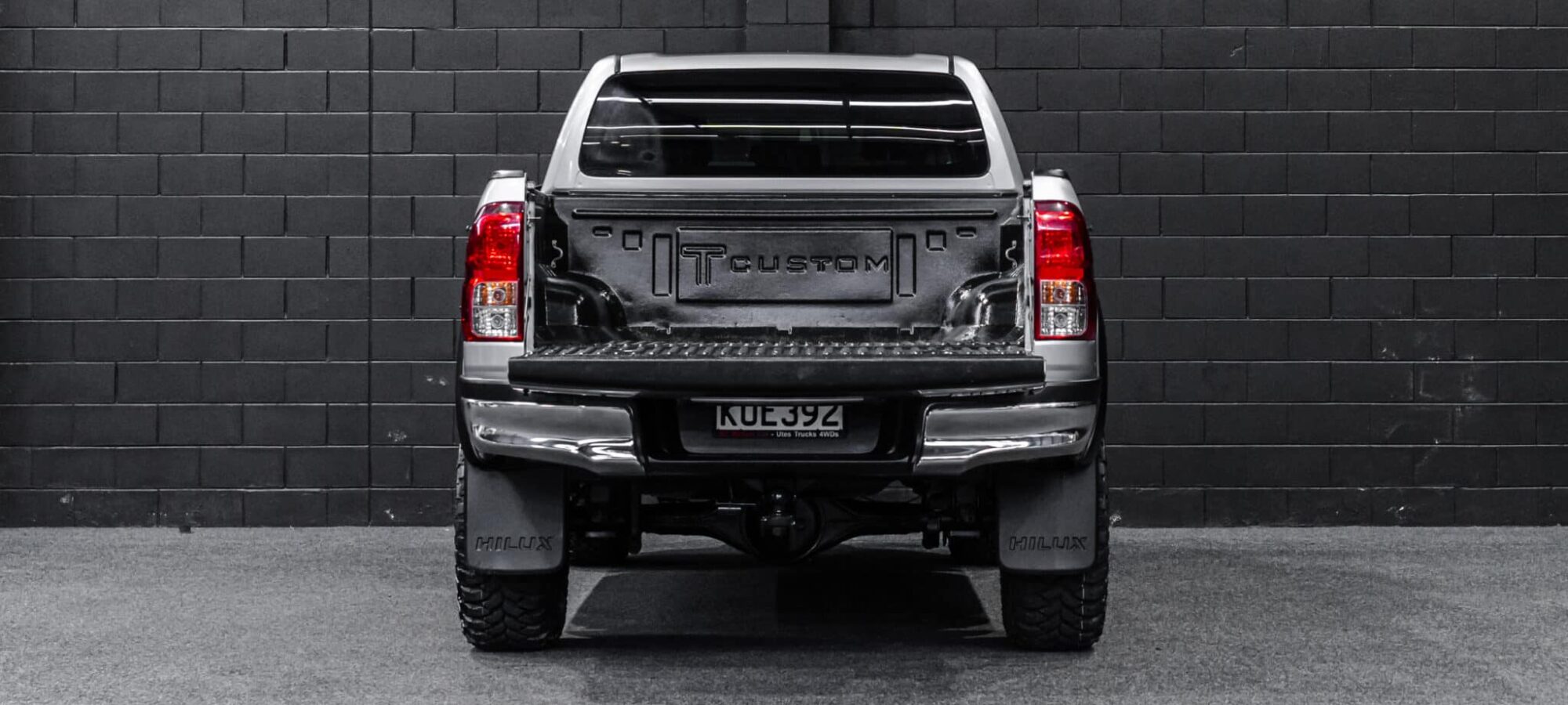 Vehicle Gallery Image