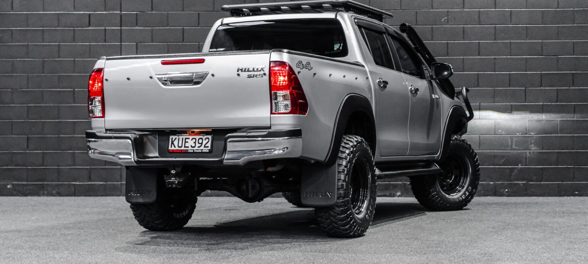 Vehicle Gallery Image