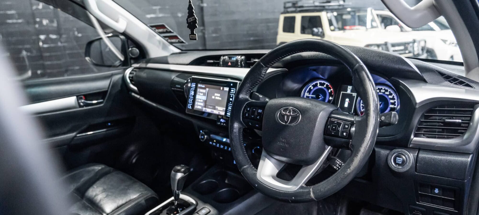 Vehicle Gallery Image