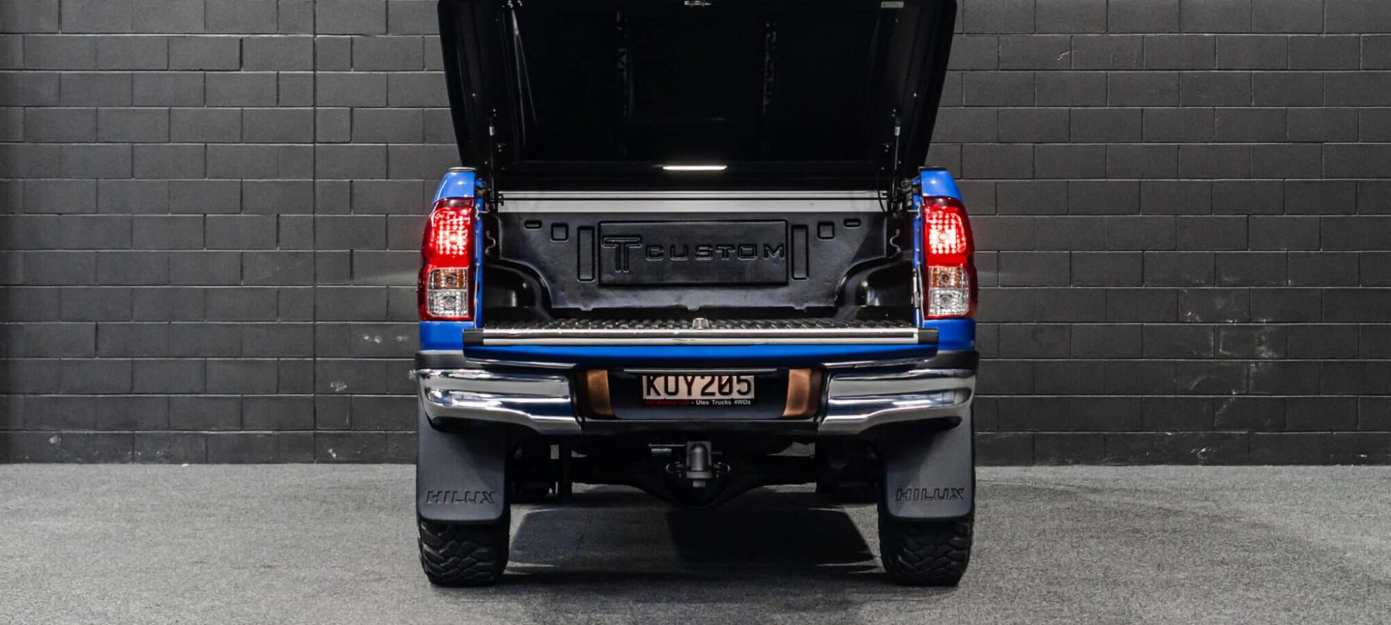 Vehicle Gallery Image