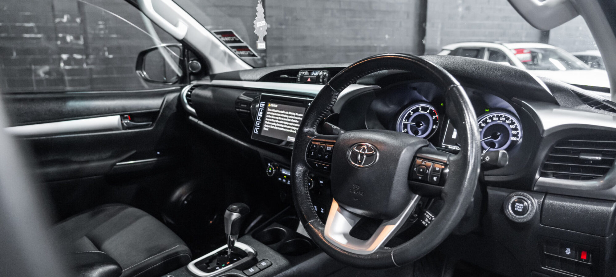 Vehicle Gallery Image