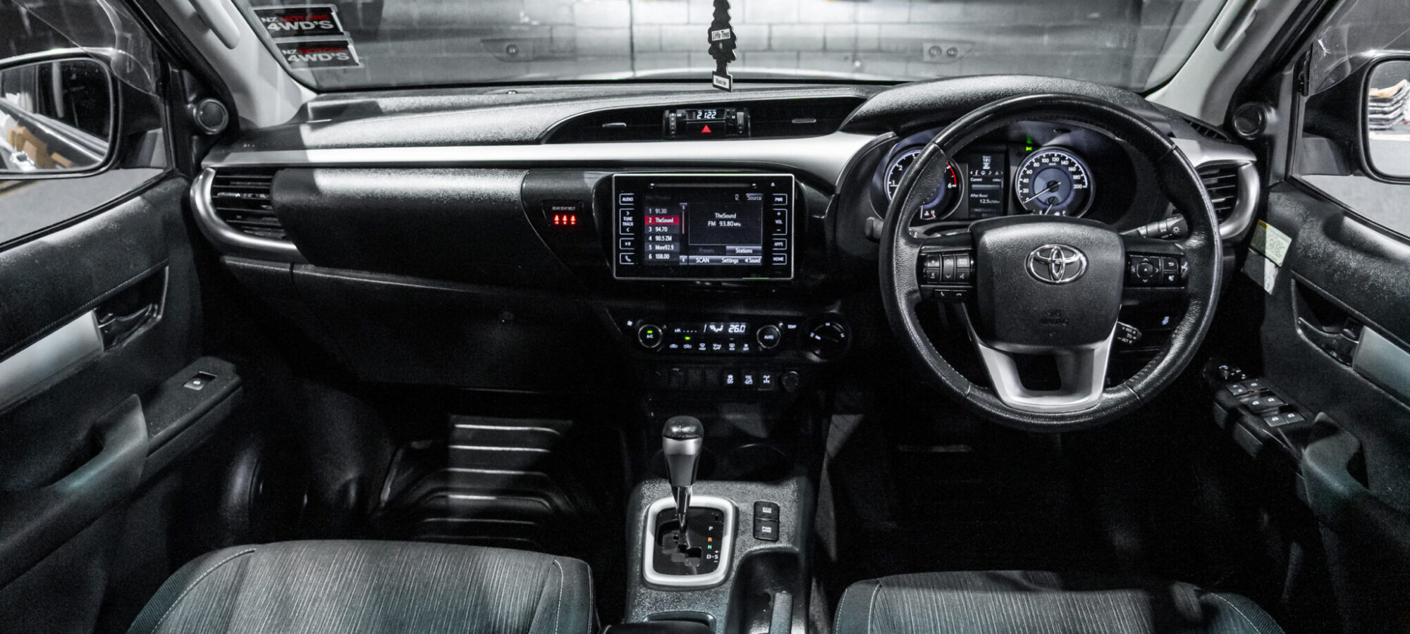 Vehicle Gallery Image