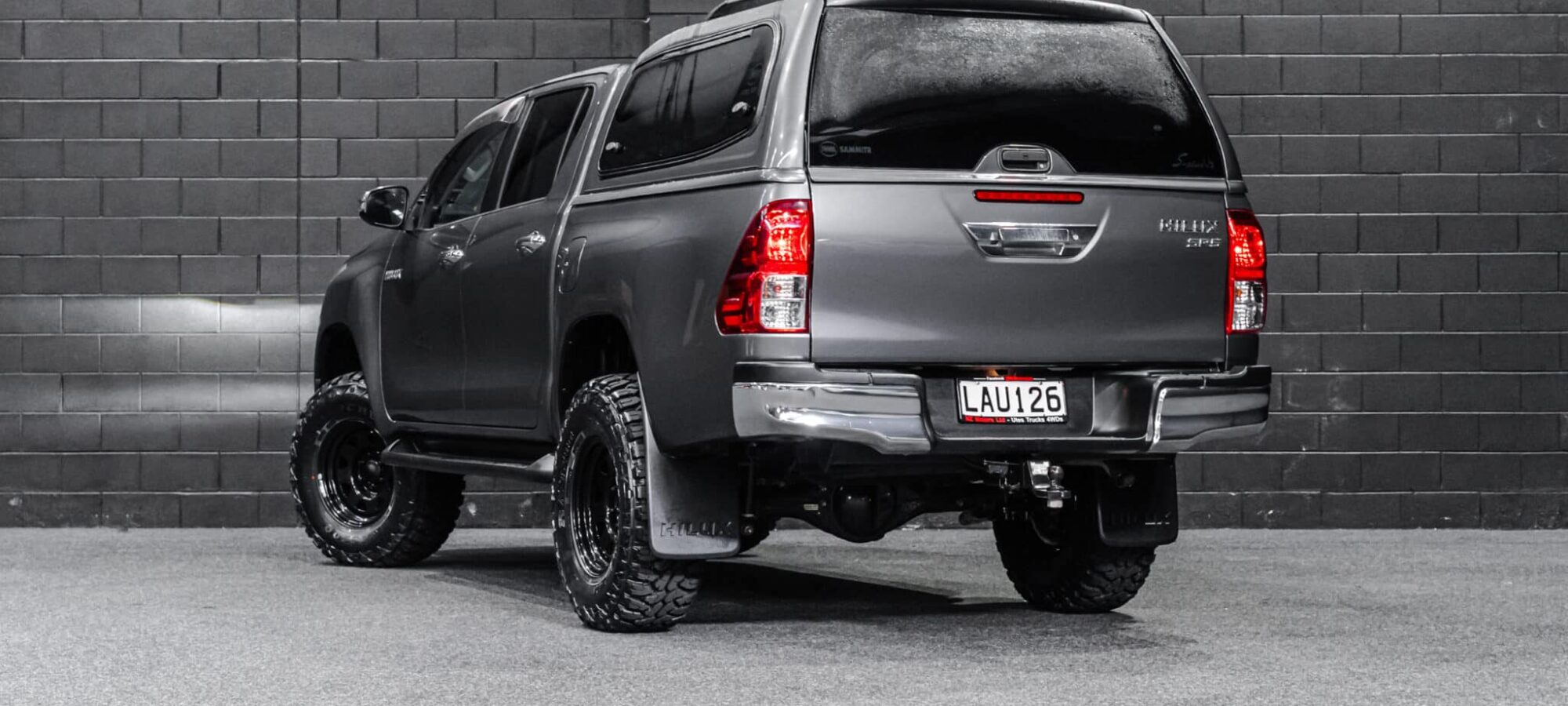 Vehicle Gallery Image