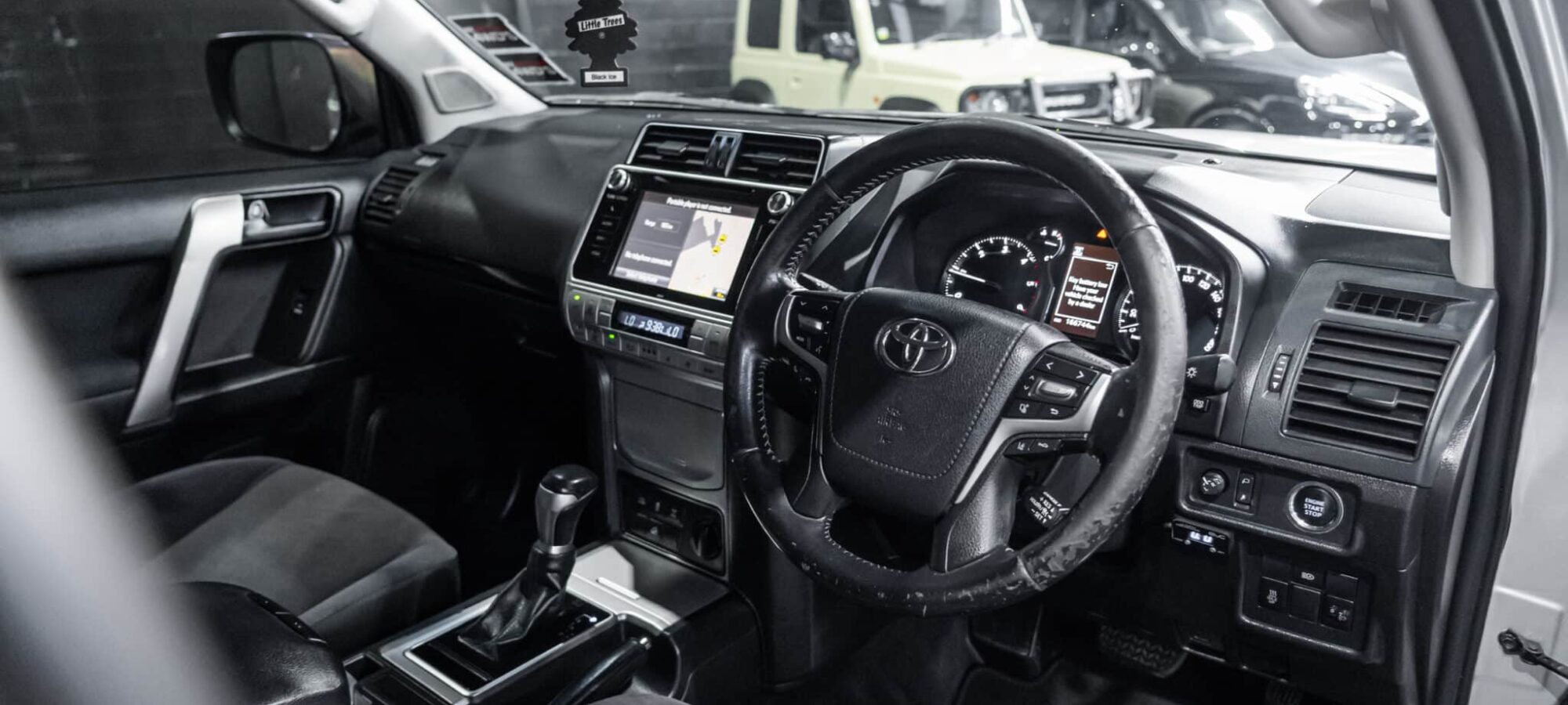 Vehicle Gallery Image