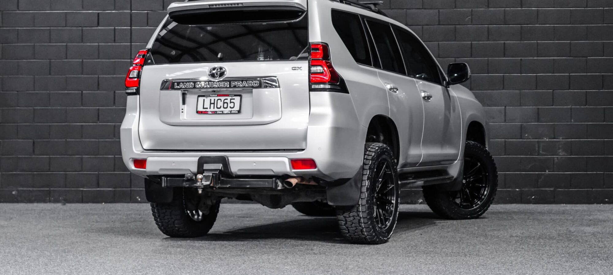 Vehicle Gallery Image