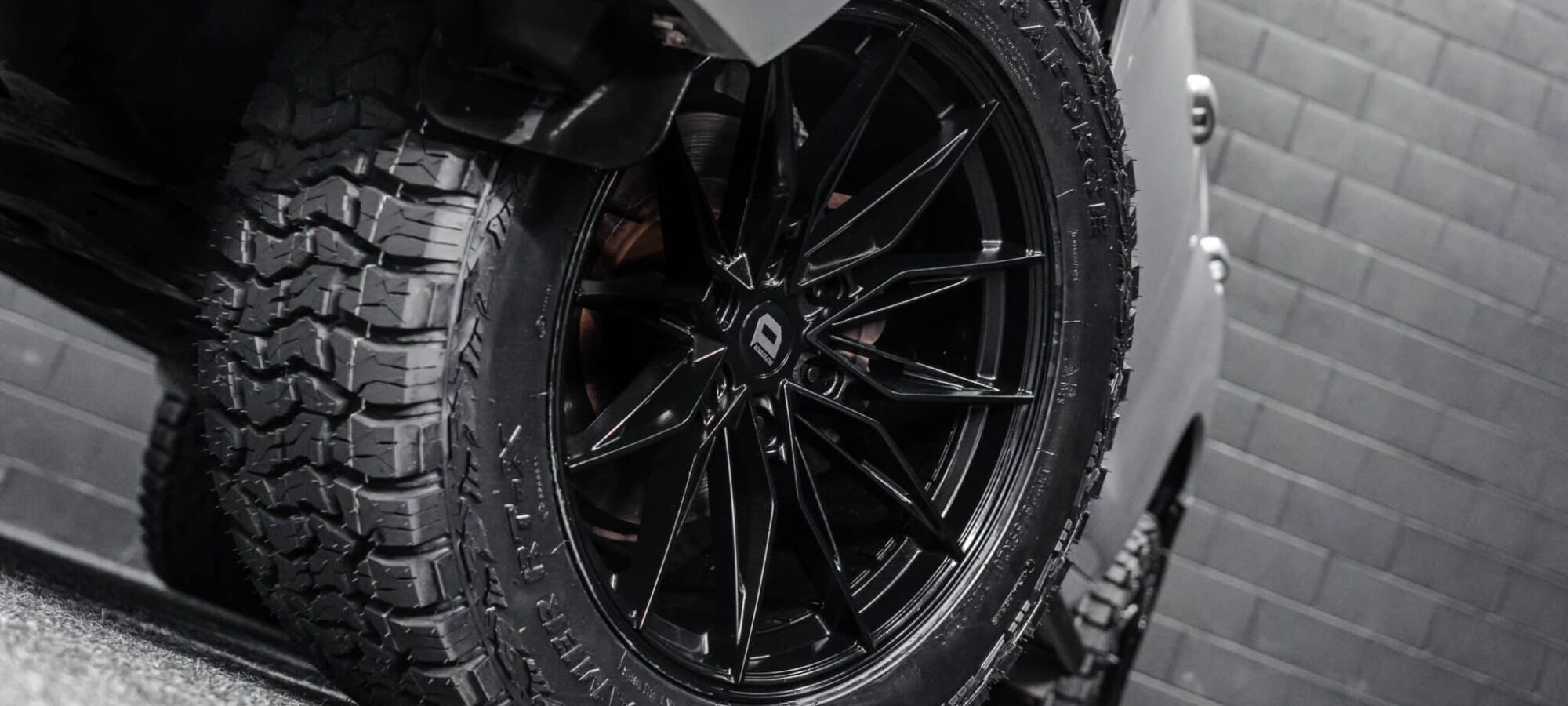 Vehicle Gallery Image