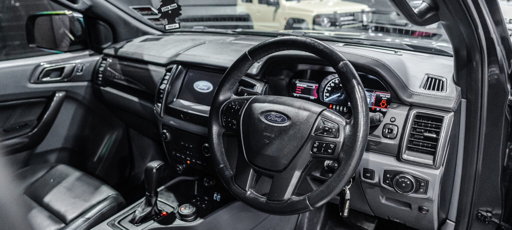 Vehicle Gallery Image