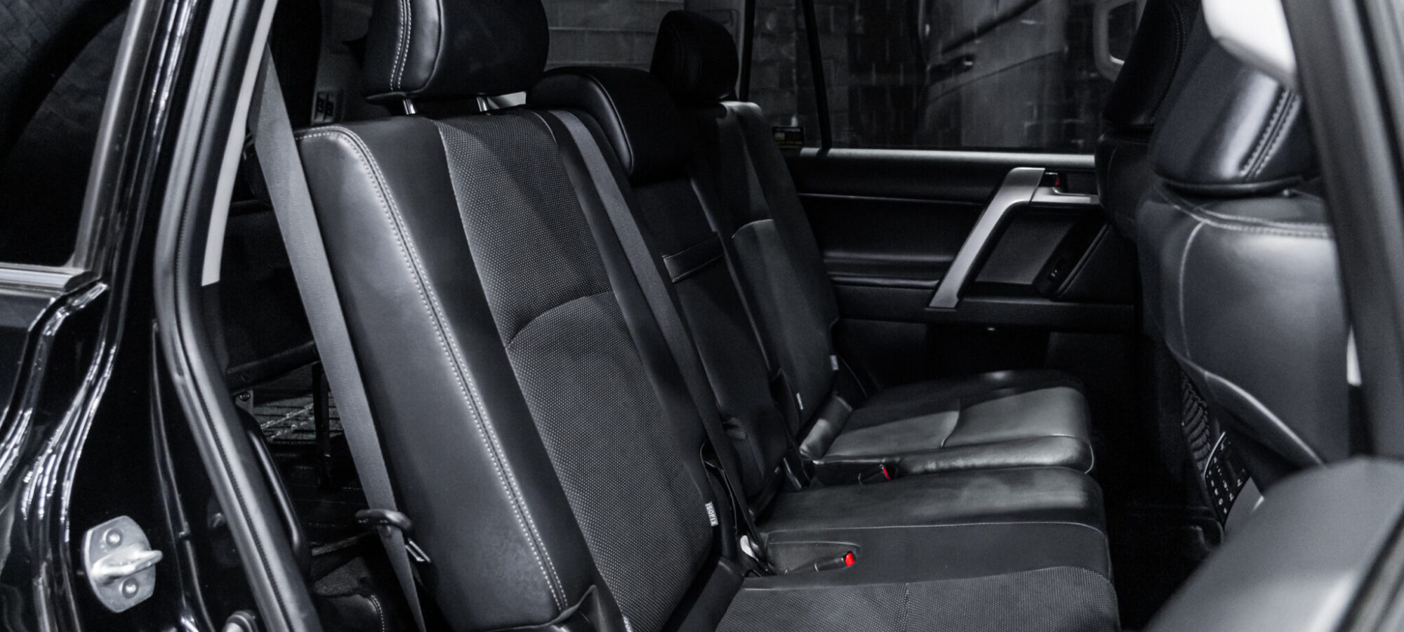 Vehicle Gallery Image