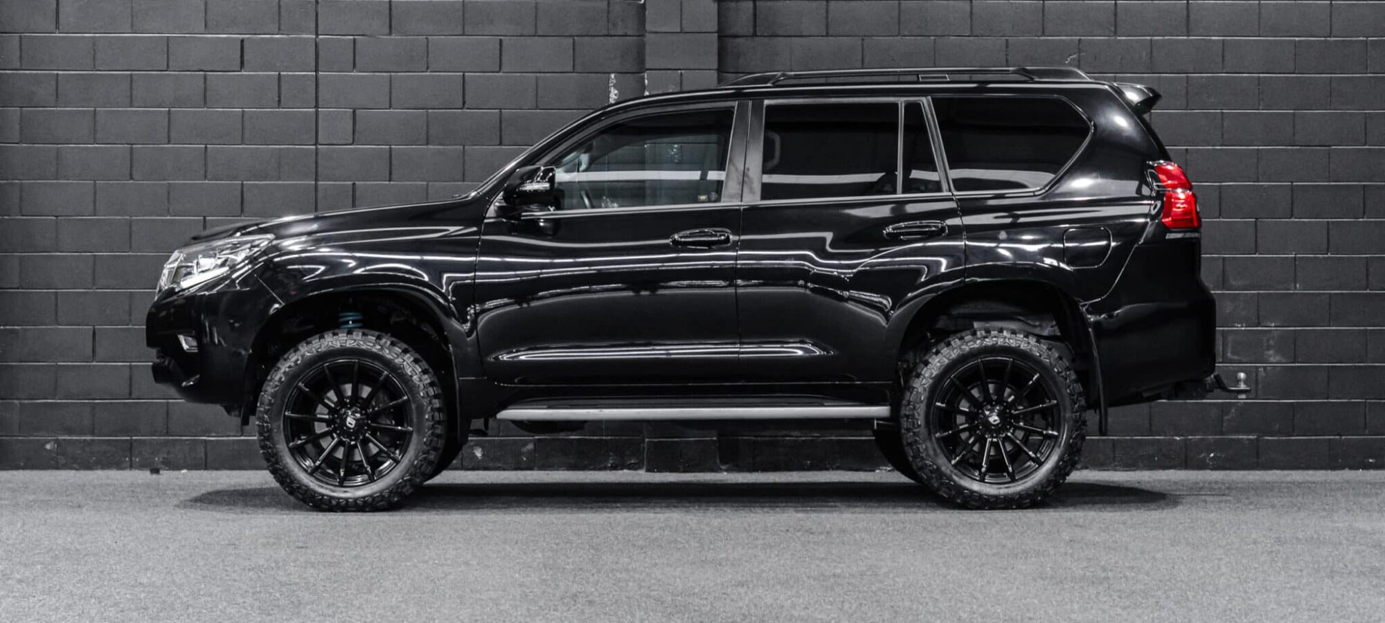 Vehicle Gallery Image