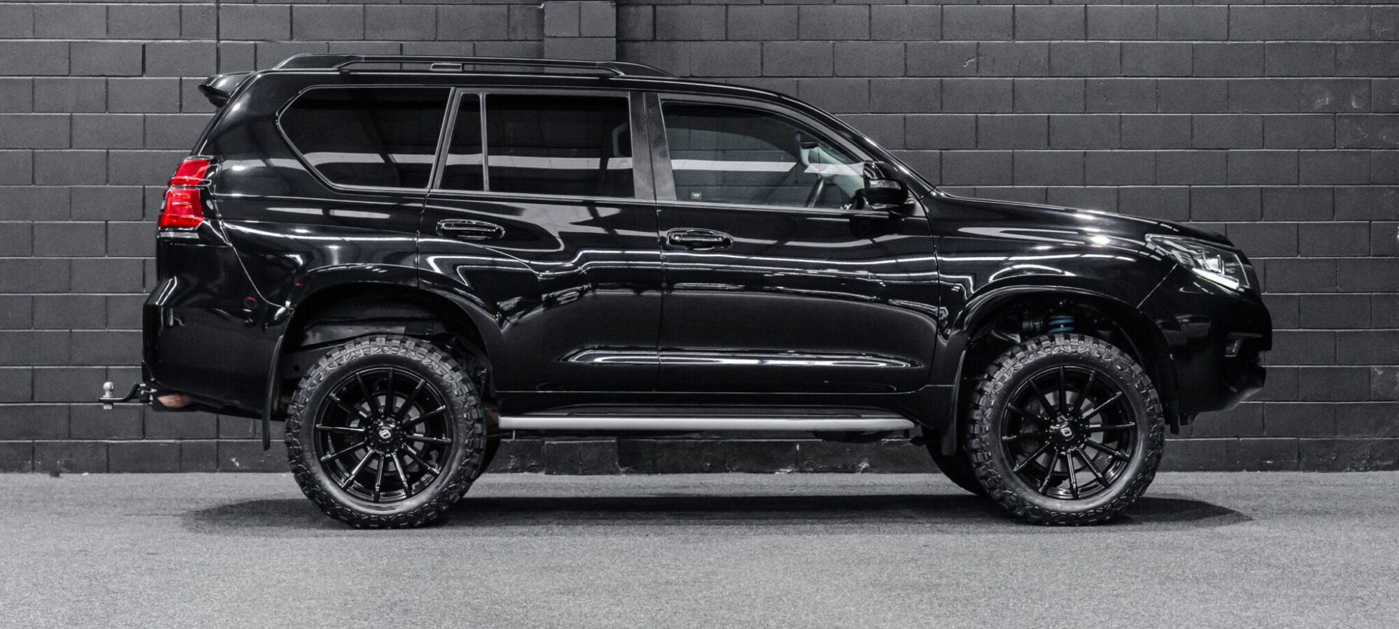 Vehicle Gallery Image