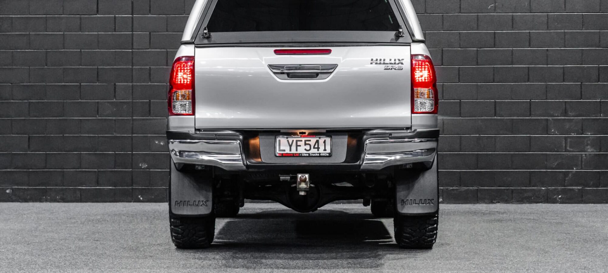 Vehicle Gallery Image