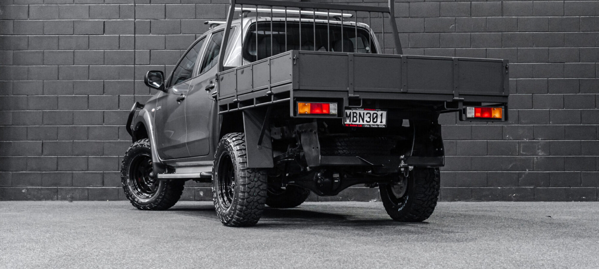 Vehicle Gallery Image