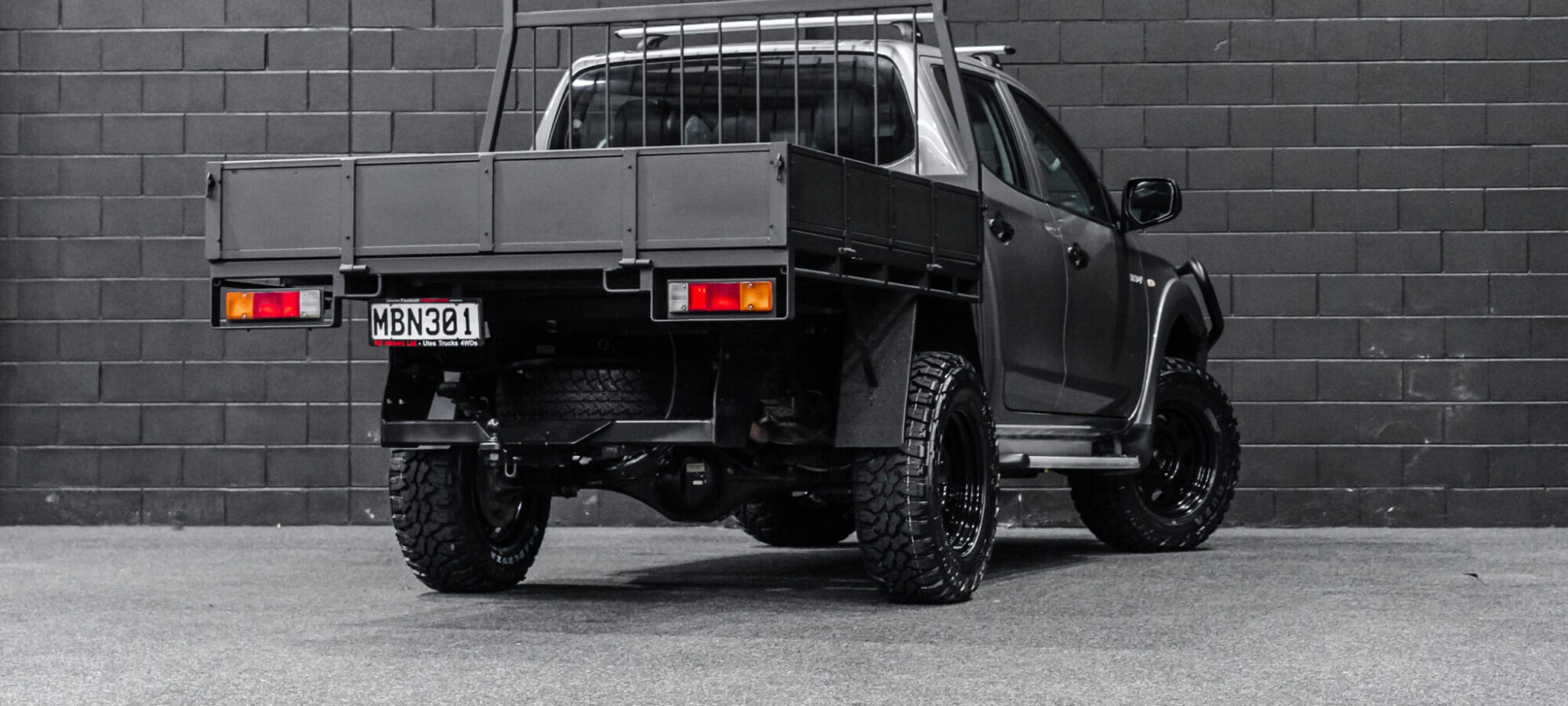 Vehicle Gallery Image