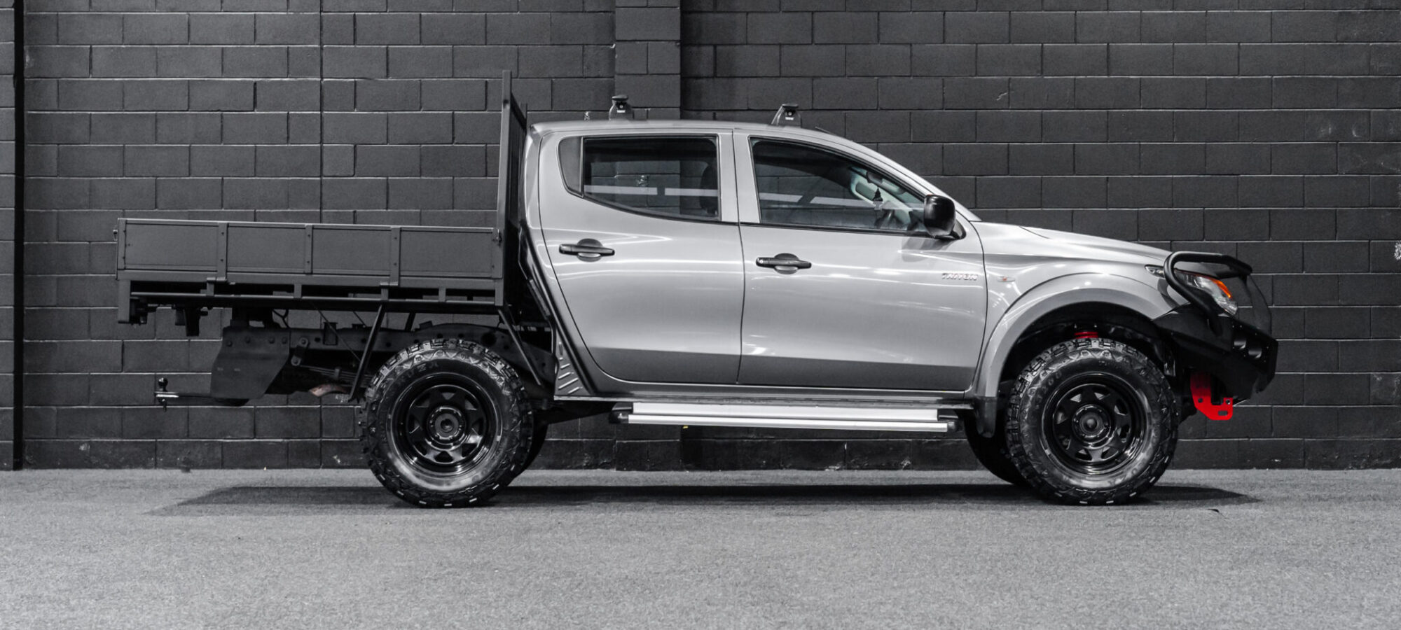 Vehicle Gallery Image