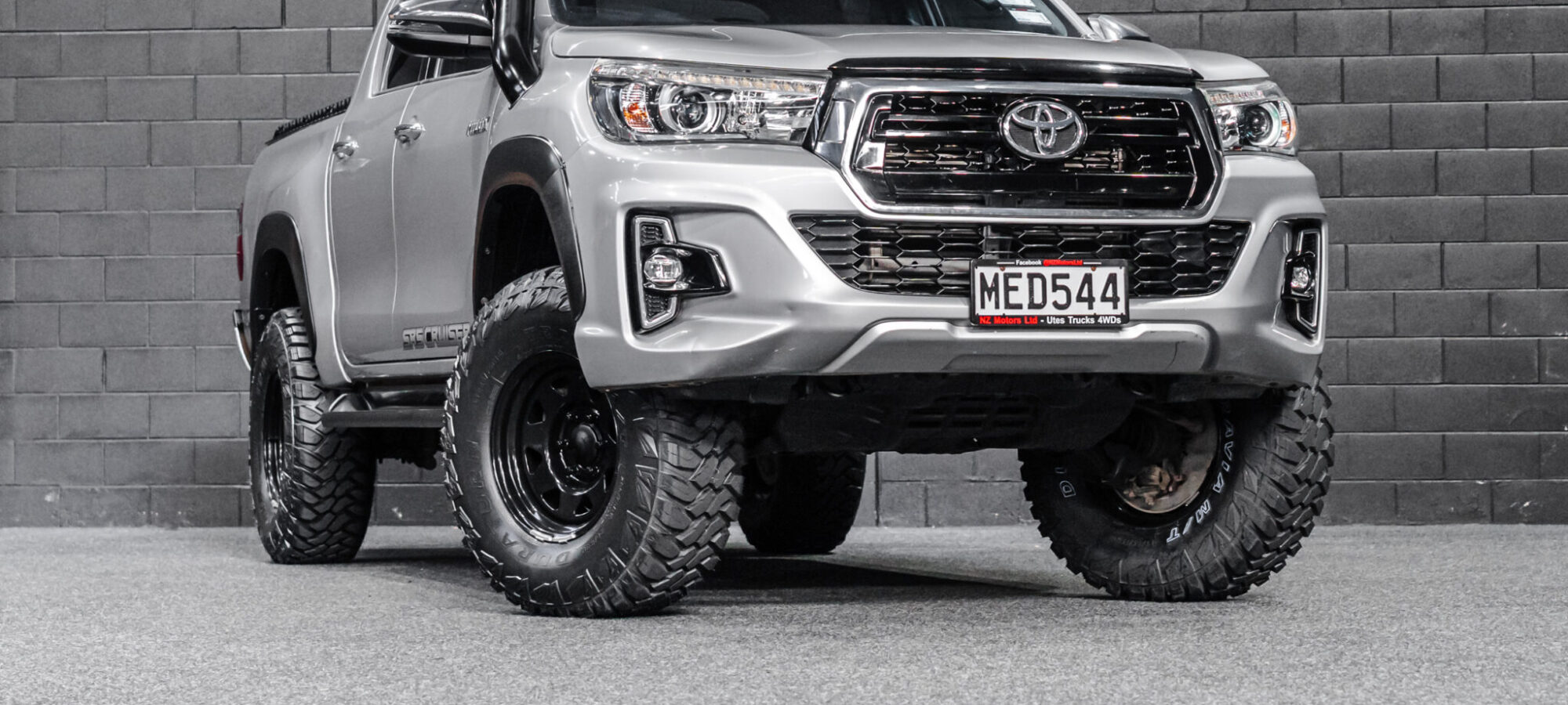 Vehicle Gallery Image