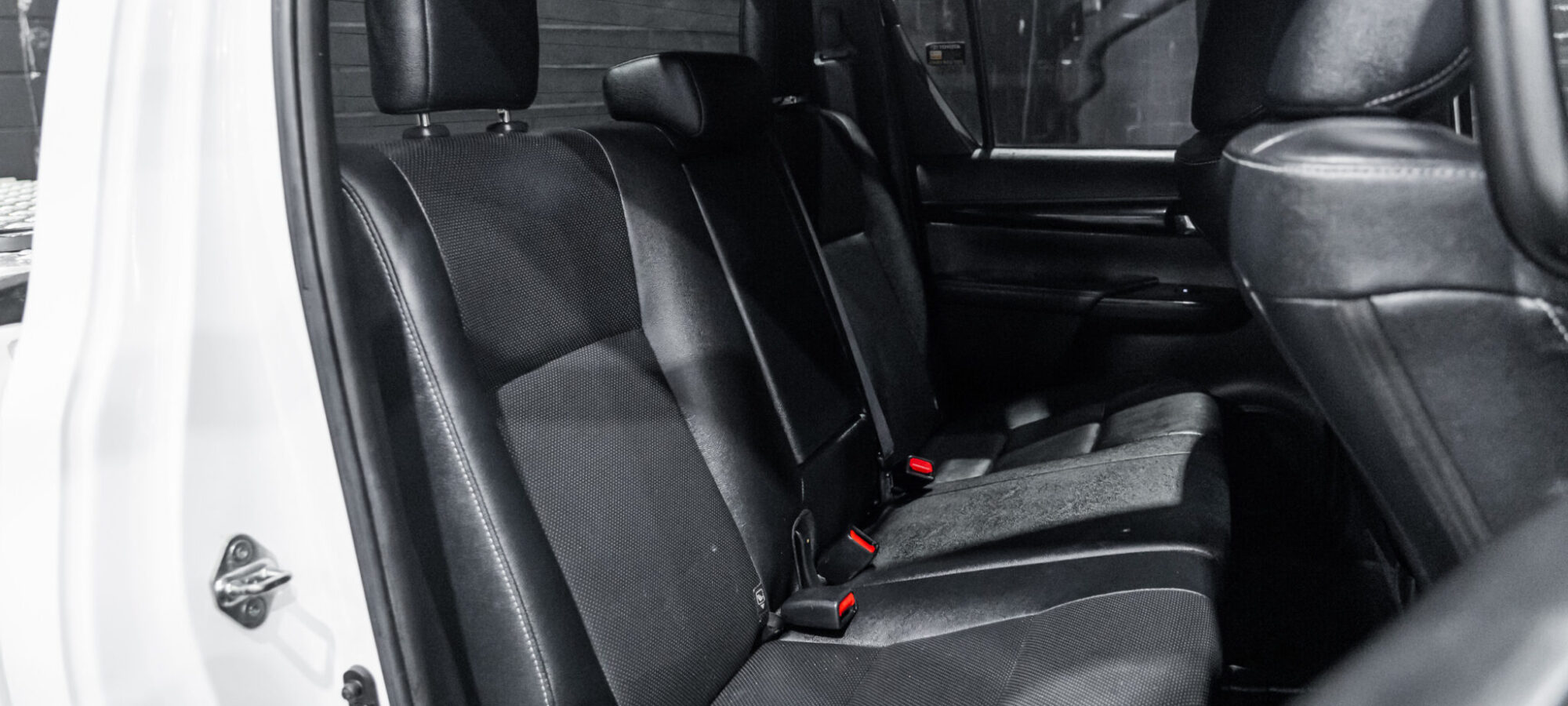 Vehicle Gallery Image