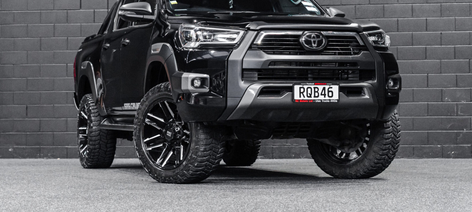 Vehicle Gallery Image