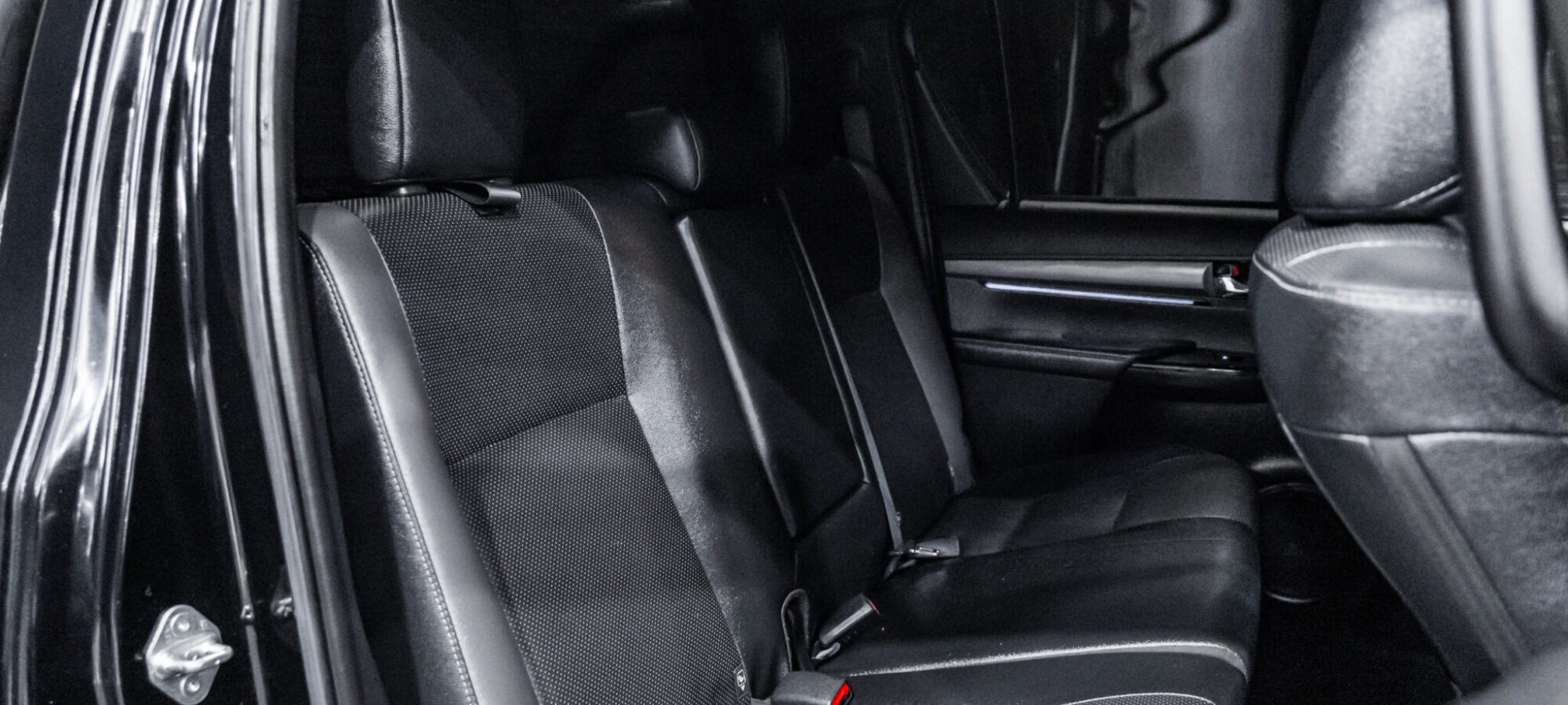 Vehicle Gallery Image