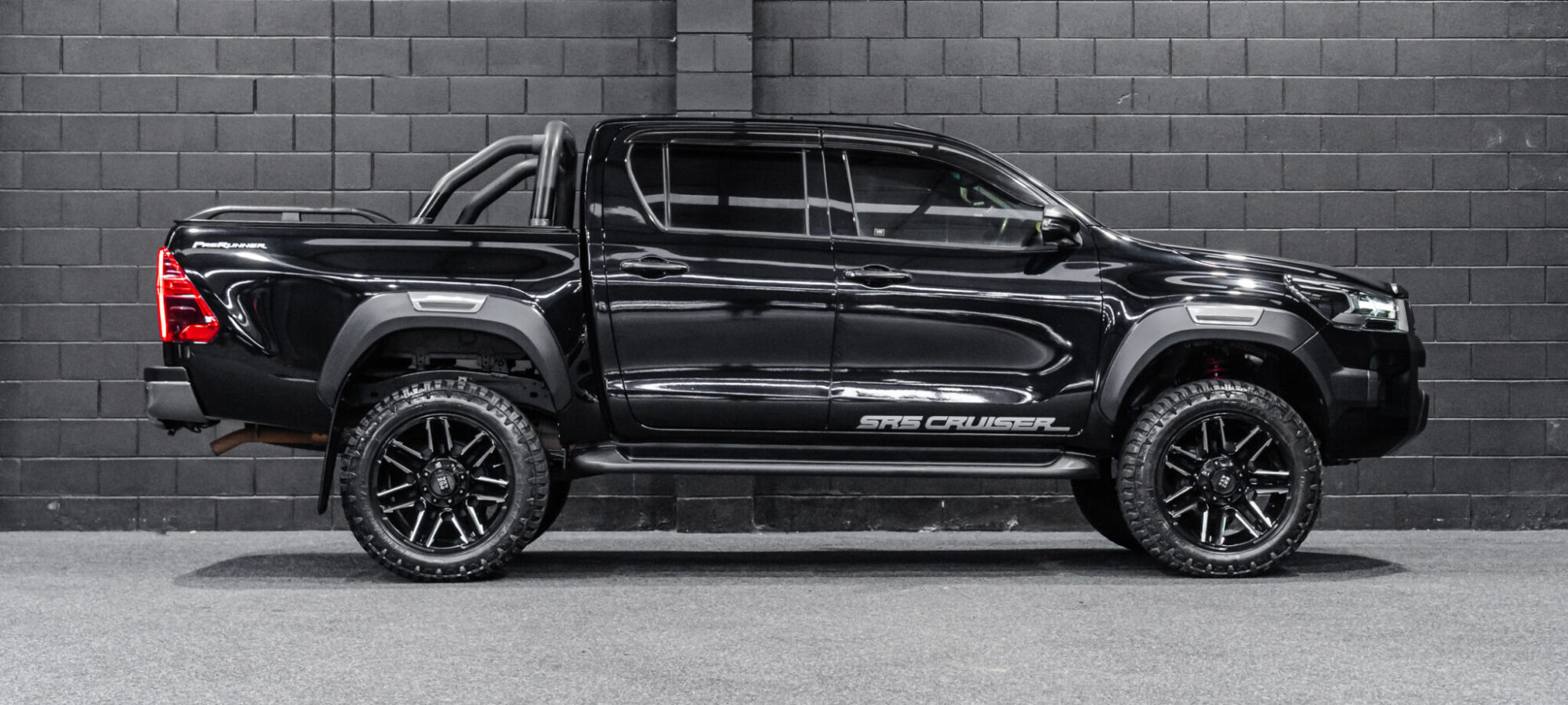 Vehicle Gallery Image