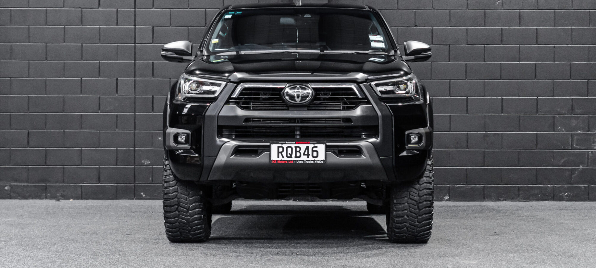 Vehicle Gallery Image