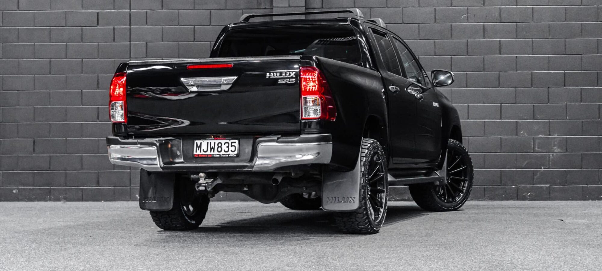 Vehicle Gallery Image