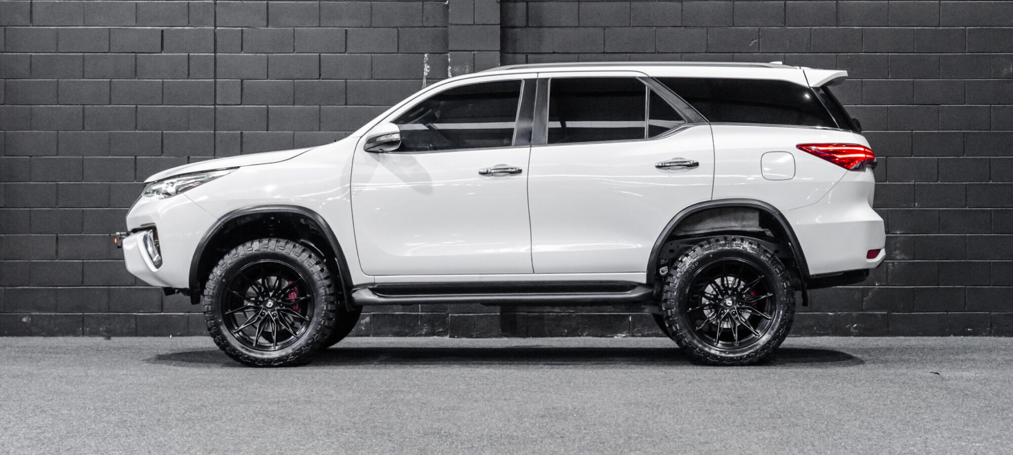 Vehicle Gallery Image