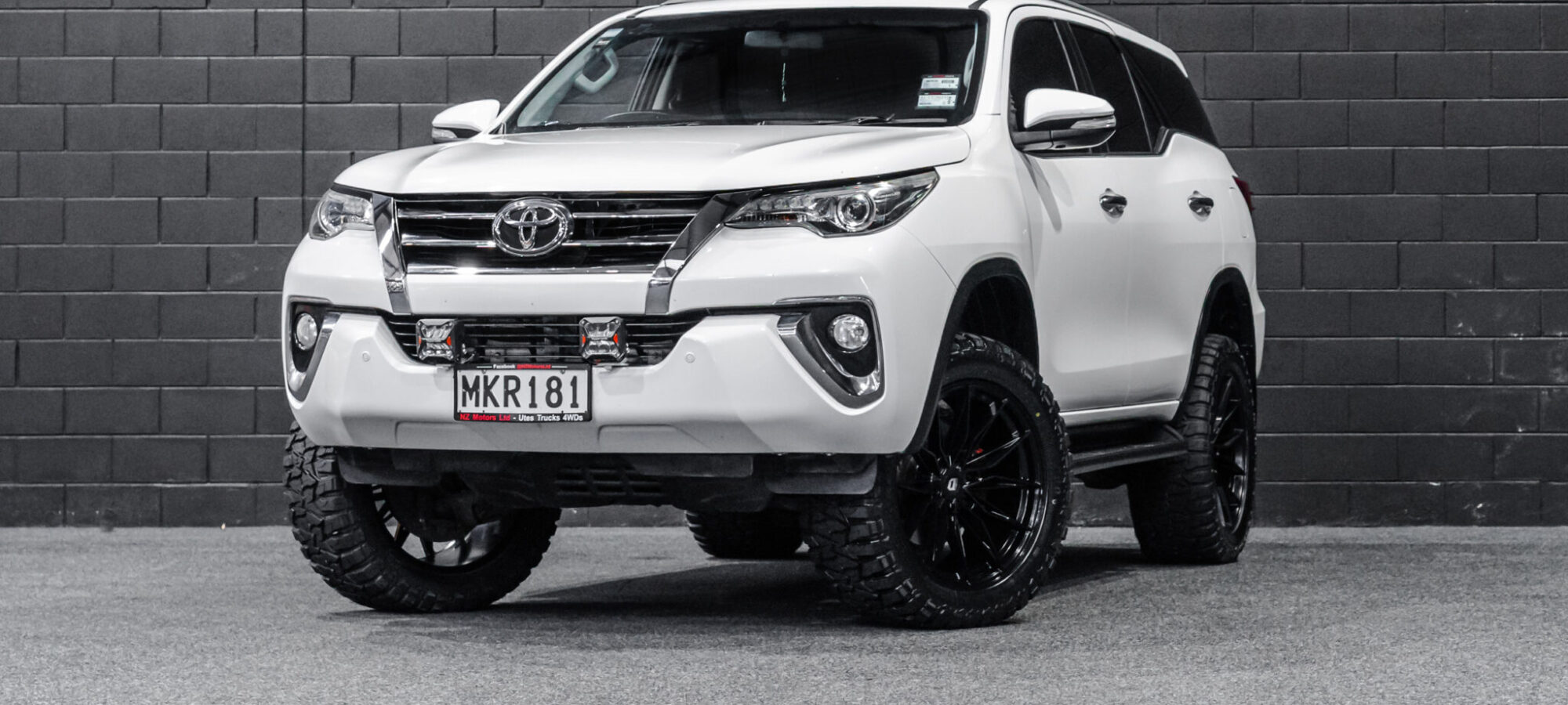 Vehicle Gallery Image