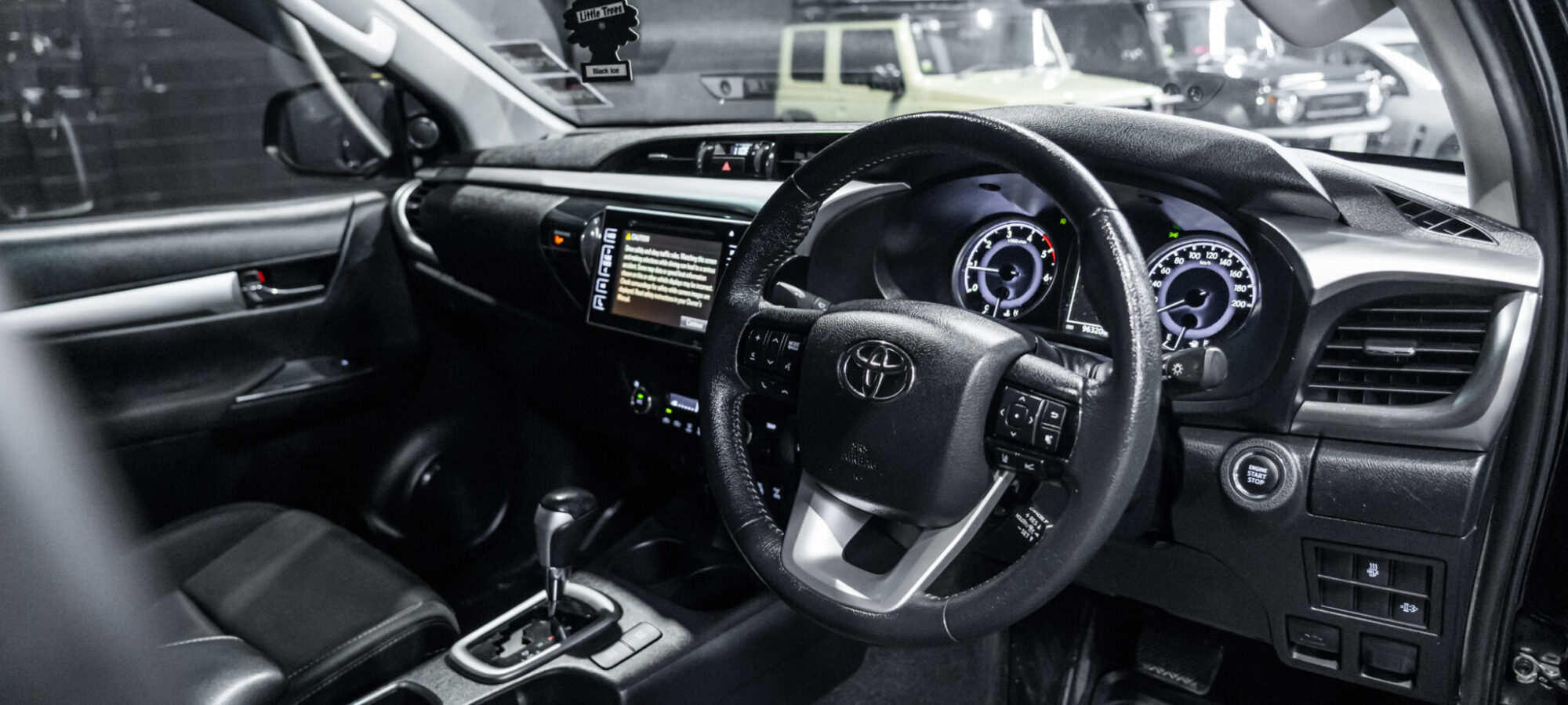 Vehicle Gallery Image