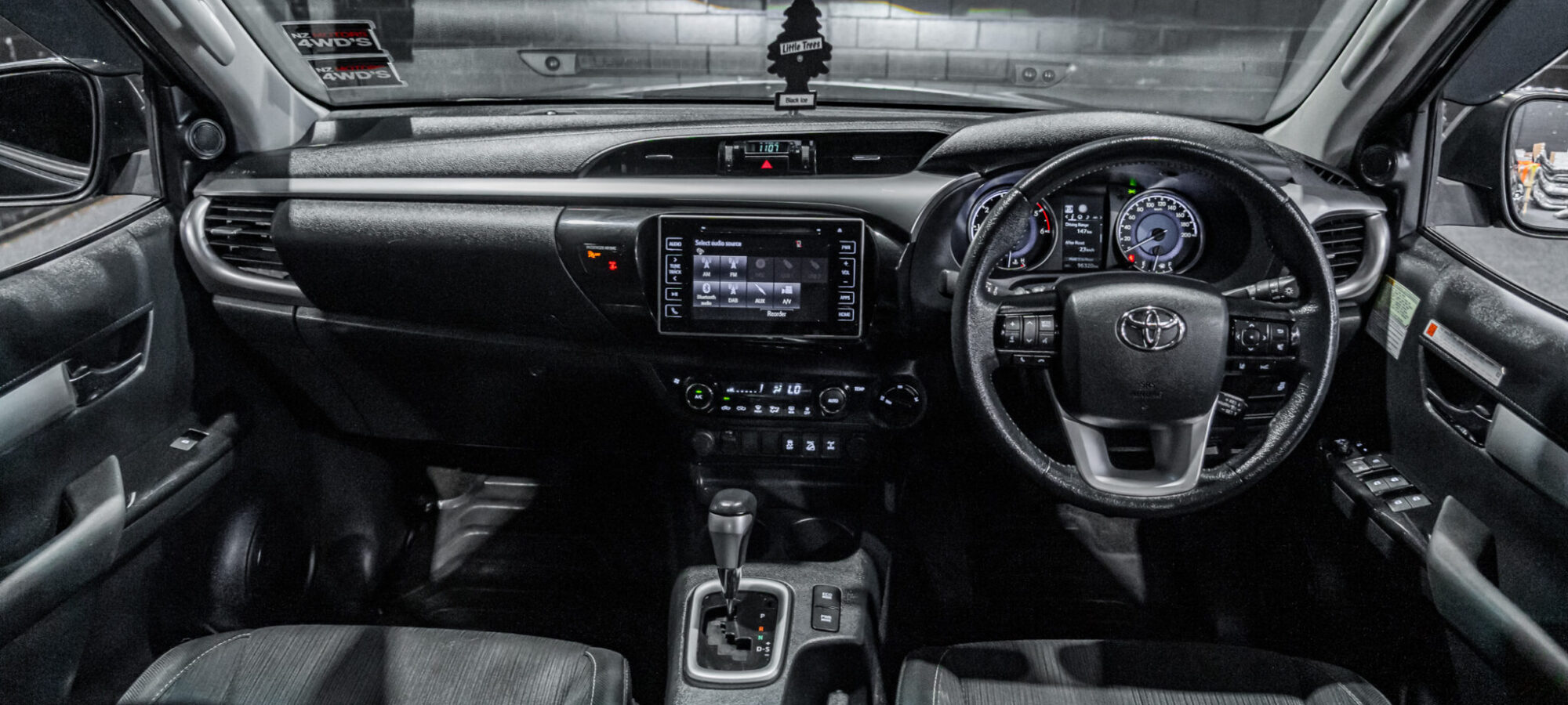 Vehicle Gallery Image