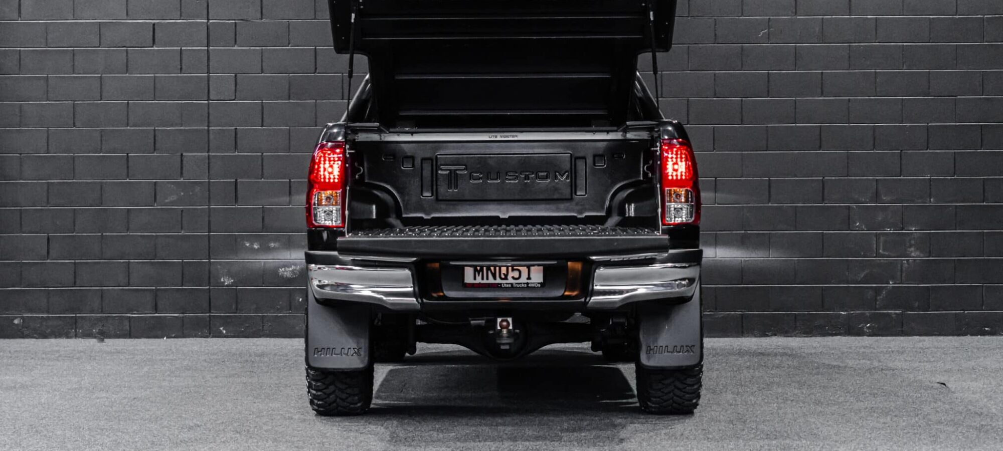 Vehicle Gallery Image