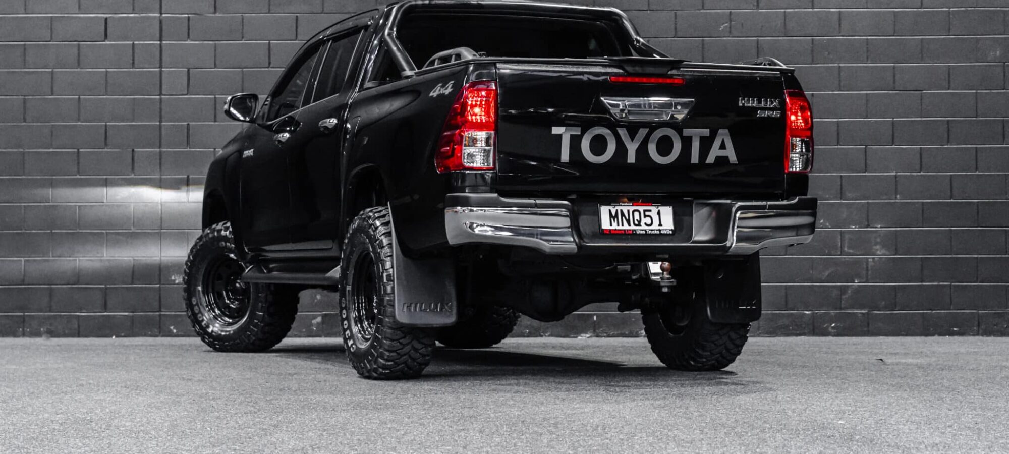 Vehicle Gallery Image