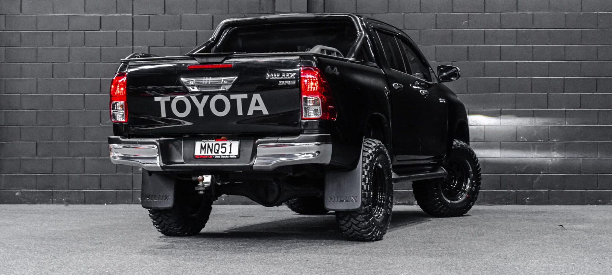 Vehicle Gallery Image