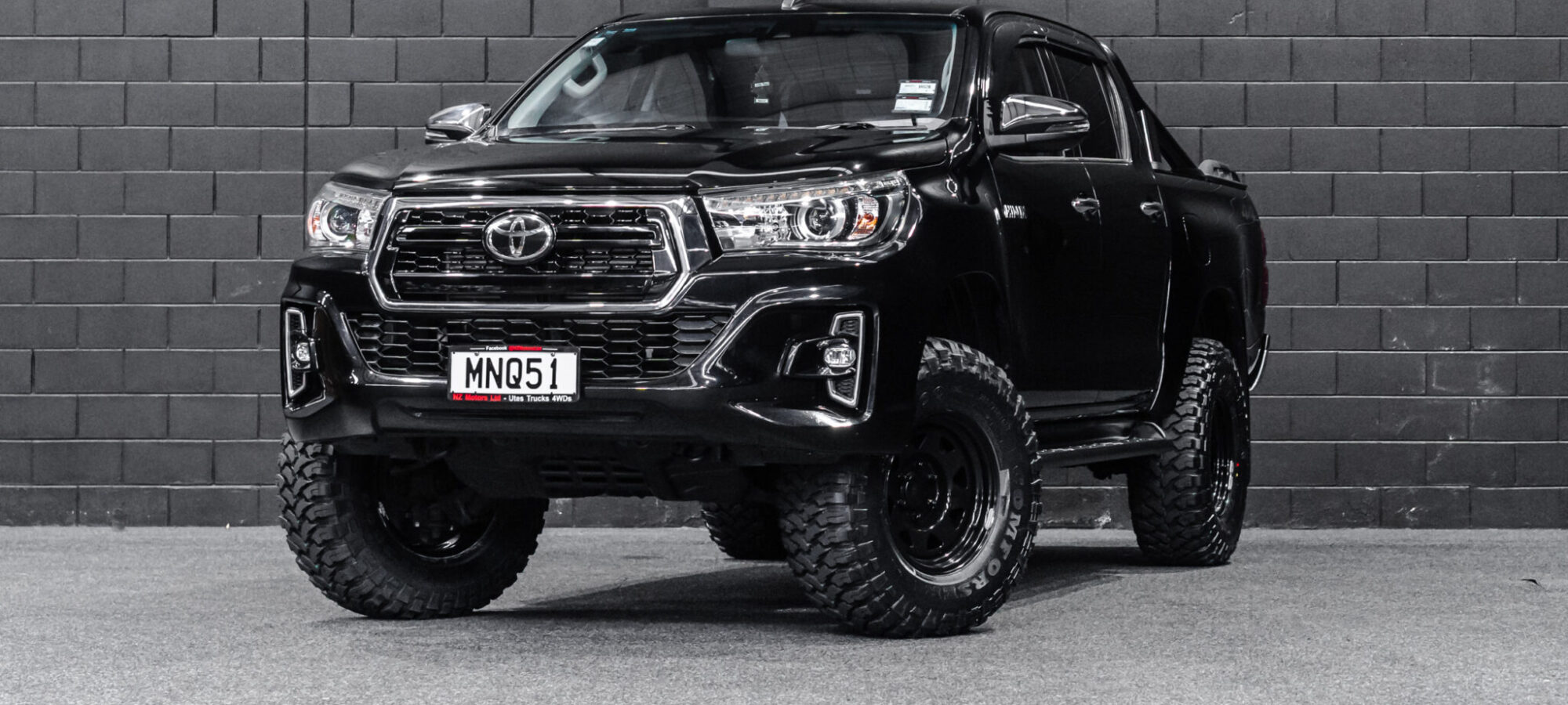 Vehicle Gallery Image