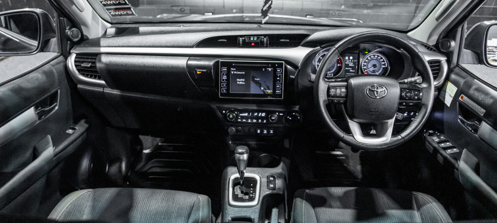 Vehicle Gallery Image