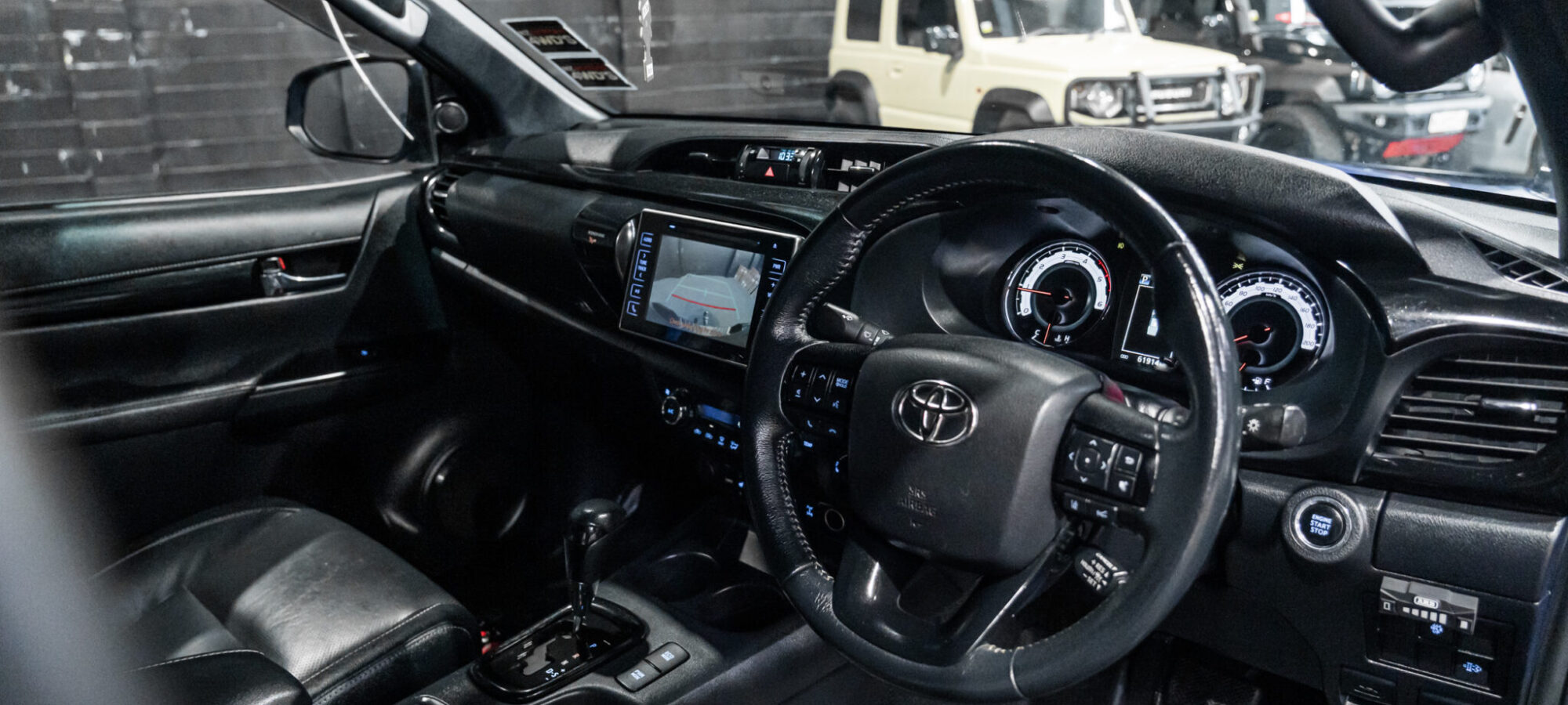 Vehicle Gallery Image