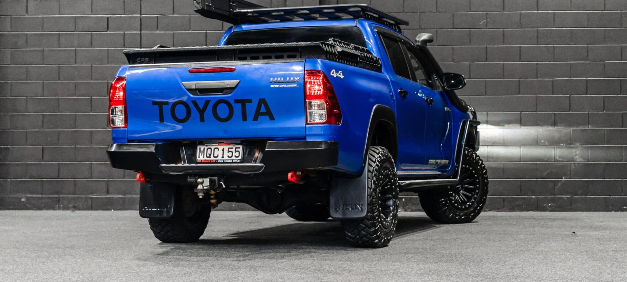 Vehicle Gallery Image