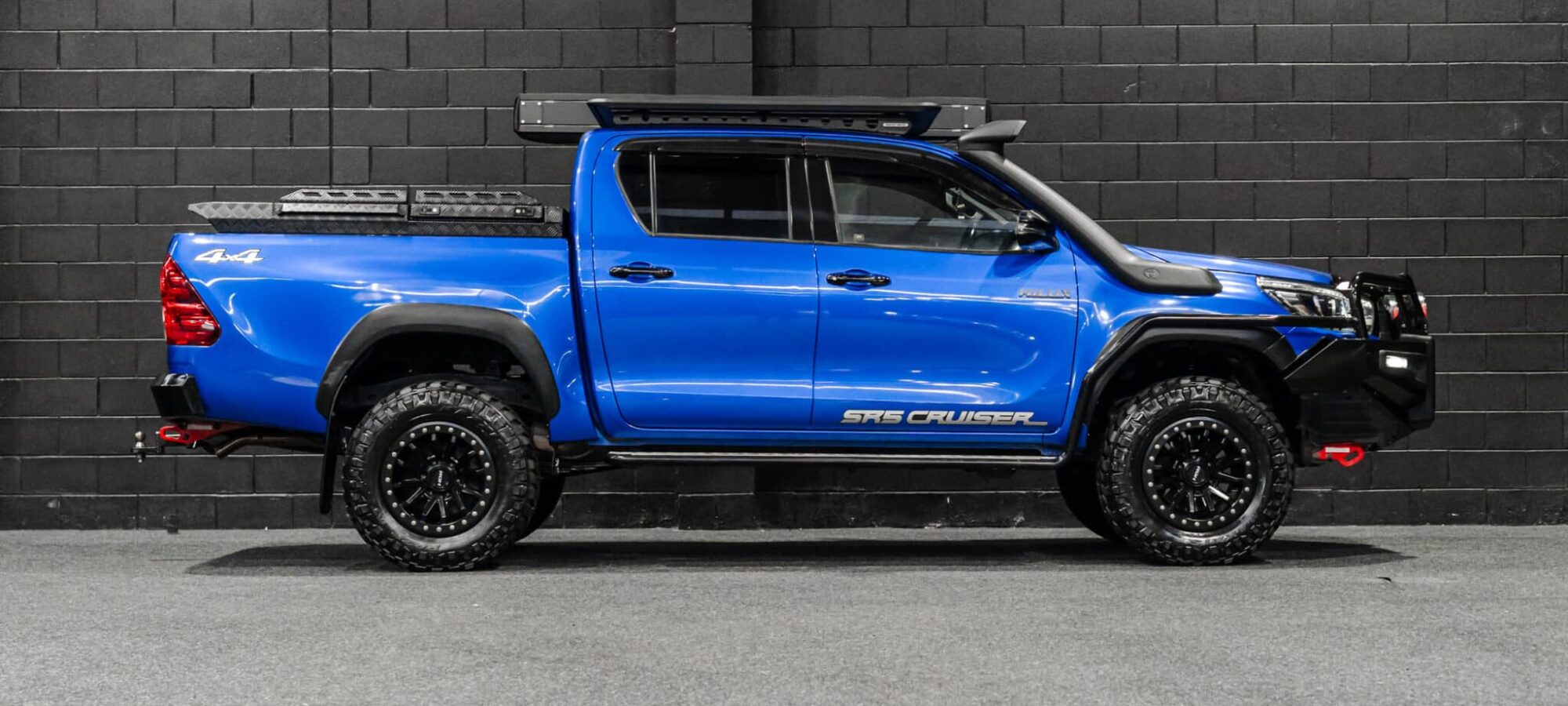 Vehicle Gallery Image